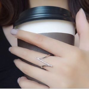 SLIM ♡ CZ Ring GIFT- SIZE 7